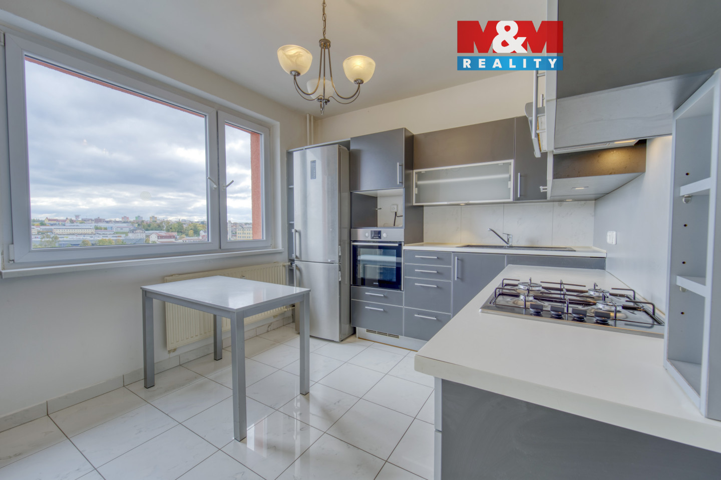 0d1bffd9-24d8-46f8-906a-9fdef962a66d (1).jpg