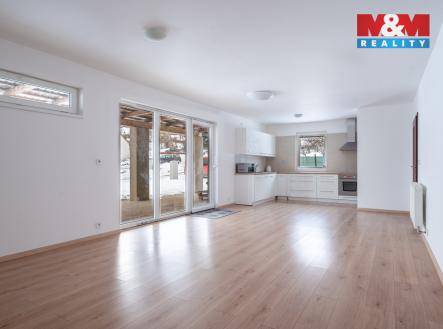 Prodej obchodní prostor, 316 m²