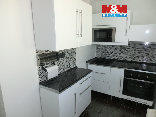 Kuchyň pohled 1.jpg