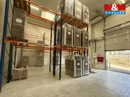 Pronájem skladovací prostor, 120 m²