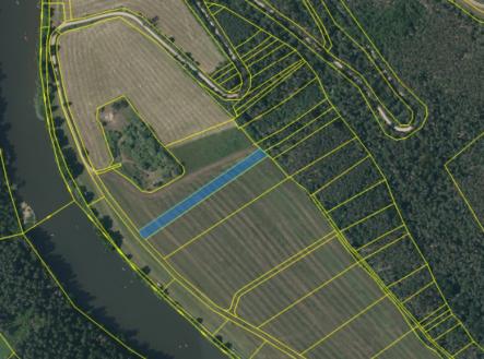 Prodej pozemku, trvalý travní porost, 2 584 m²