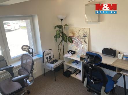 Pronájem kanceláře, 108 m²