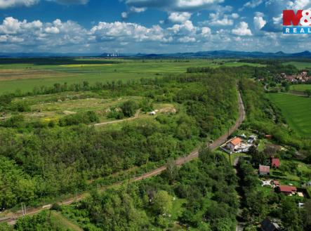 Pronájem pozemku pro komerční výstavbu, 21 999 m²