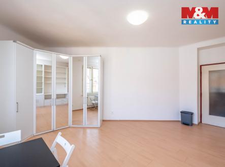 Pronájem bytu, 1+kk, 33 m²