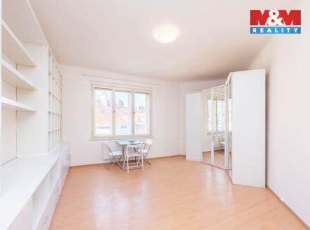Pronájem bytu, 1+kk, 33 m²