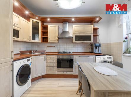 Prodej bytu, 3+1, 77 m²