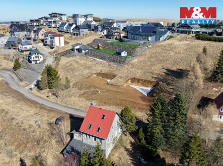 Prodej pozemku pro komerční výstavbu, 1 673 m²