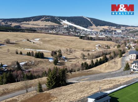 Prodej pozemku pro komerční výstavbu, 1 673 m²