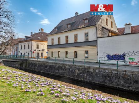 Prodej obchodní prostor, 615 m²