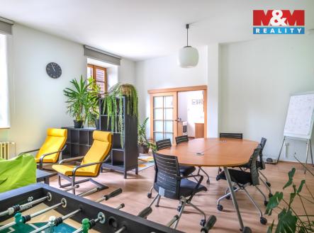 Prodej obchodní prostor, 615 m²