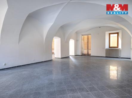 Prodej obchodní prostor, 615 m²