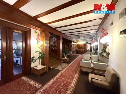 Pronájem hotel, 3 200 m²