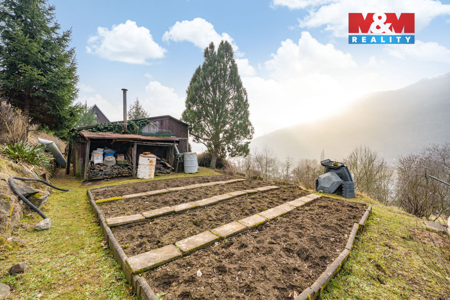 Sebuzín zahrada 7.jpg