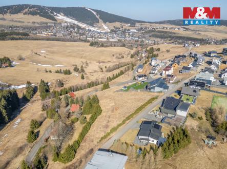 Prodej pozemku pro komerční výstavbu, 1 666 m²