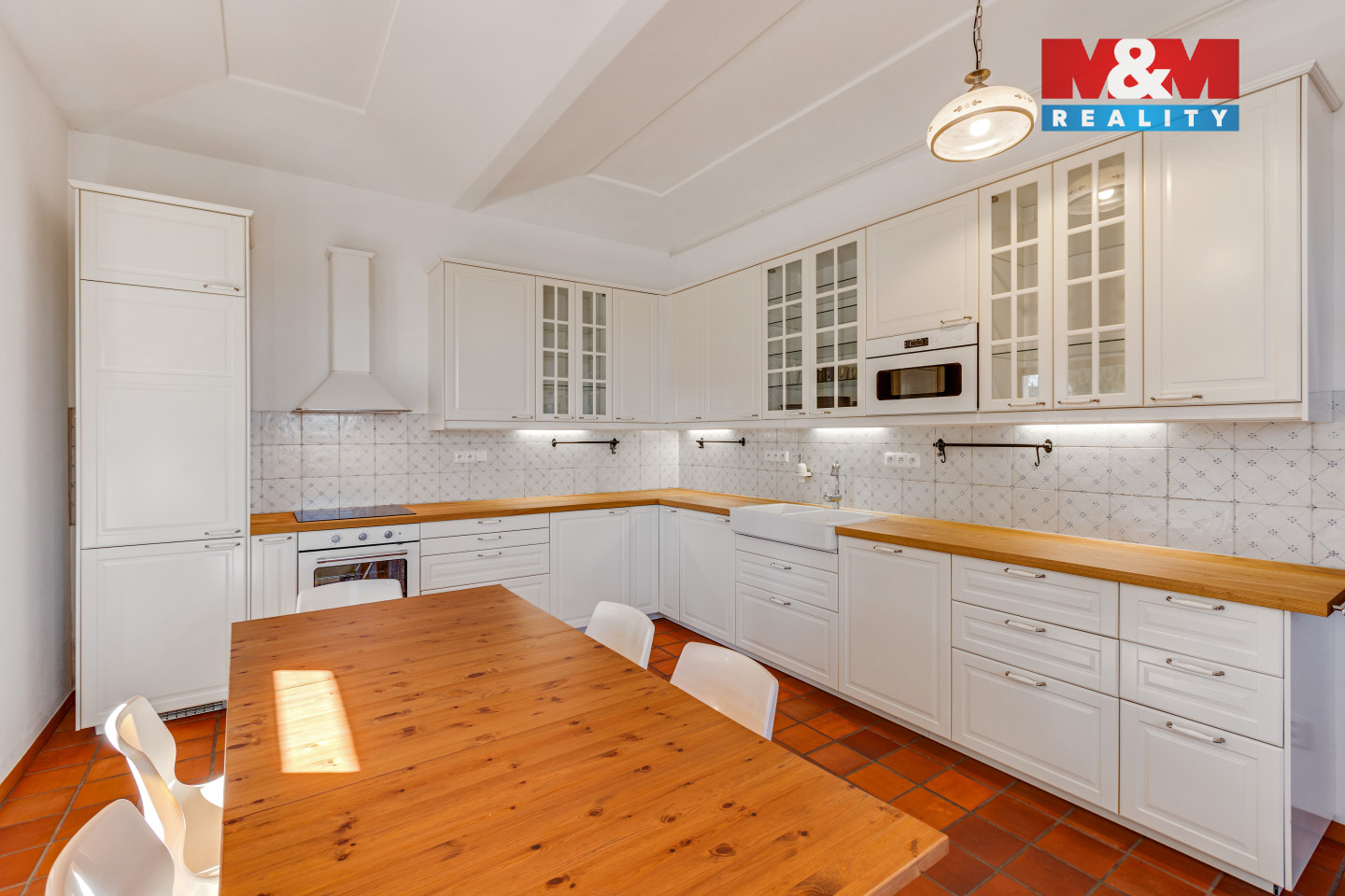 kuchyně přízemí 1.jpg