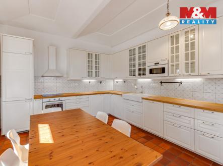 Prodej domu/vily, 332 m²