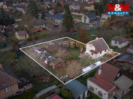 Prodej pozemku pro bydlení, 1 049 m²