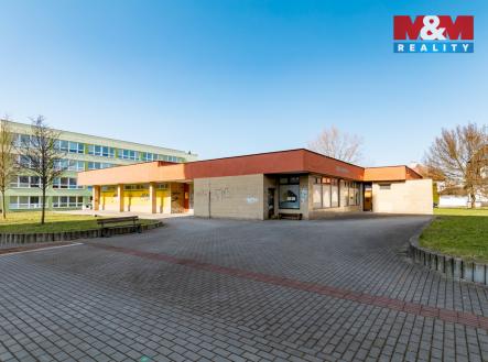 Prodej obchodní prostor, 1 150 m²