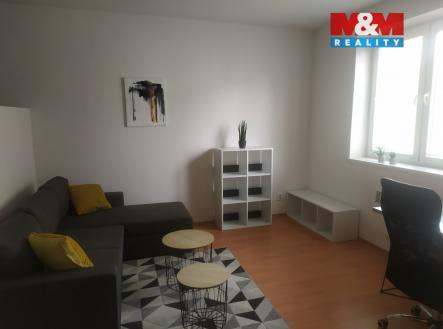 Pronájem bytu, 1+kk, 40 m²