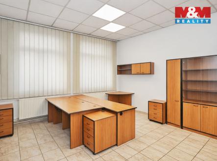 Prodej obchodní prostor, 690 m²