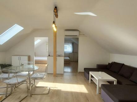 Pronájem bytu, 3+kk, 59 m²