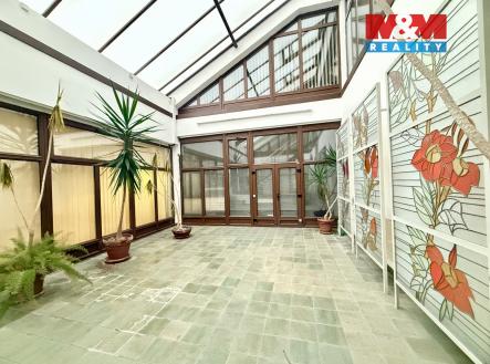 Pronájem obchodní prostor, 45 m²