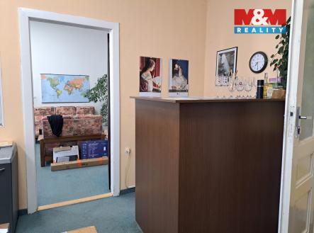 Pronájem kanceláře, 56 m²