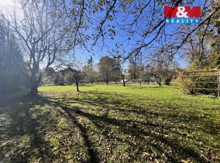 Prodej pozemku pro bydlení, 1 304 m²