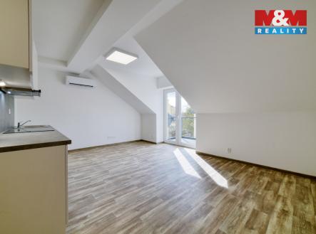 Pronájem bytu, 3+kk, 61 m²