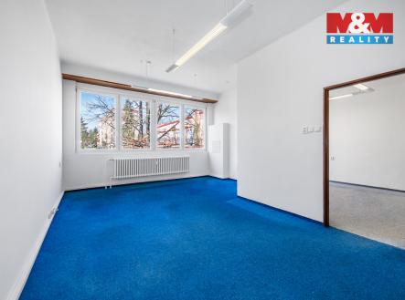 Pronájem kanceláře, 211 m²