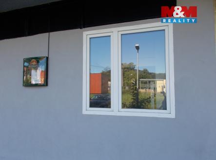 Pronájem obchodní prostor, 582 m²