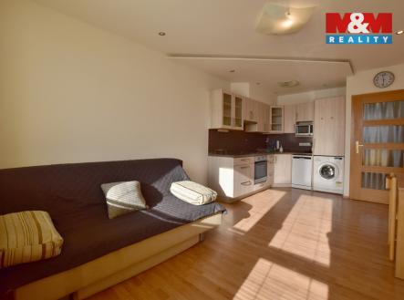 Pronájem bytu, 1+kk, 35 m²