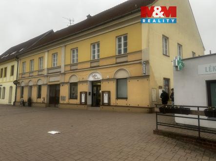 Pronájem obchodní prostor, 71 m²