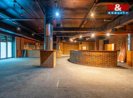 Prodej obchodní prostor, 324 m²