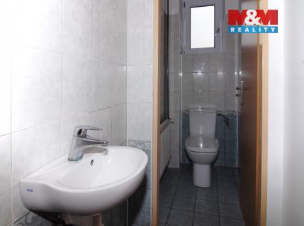 Pronájem kanceláře, 43 m²