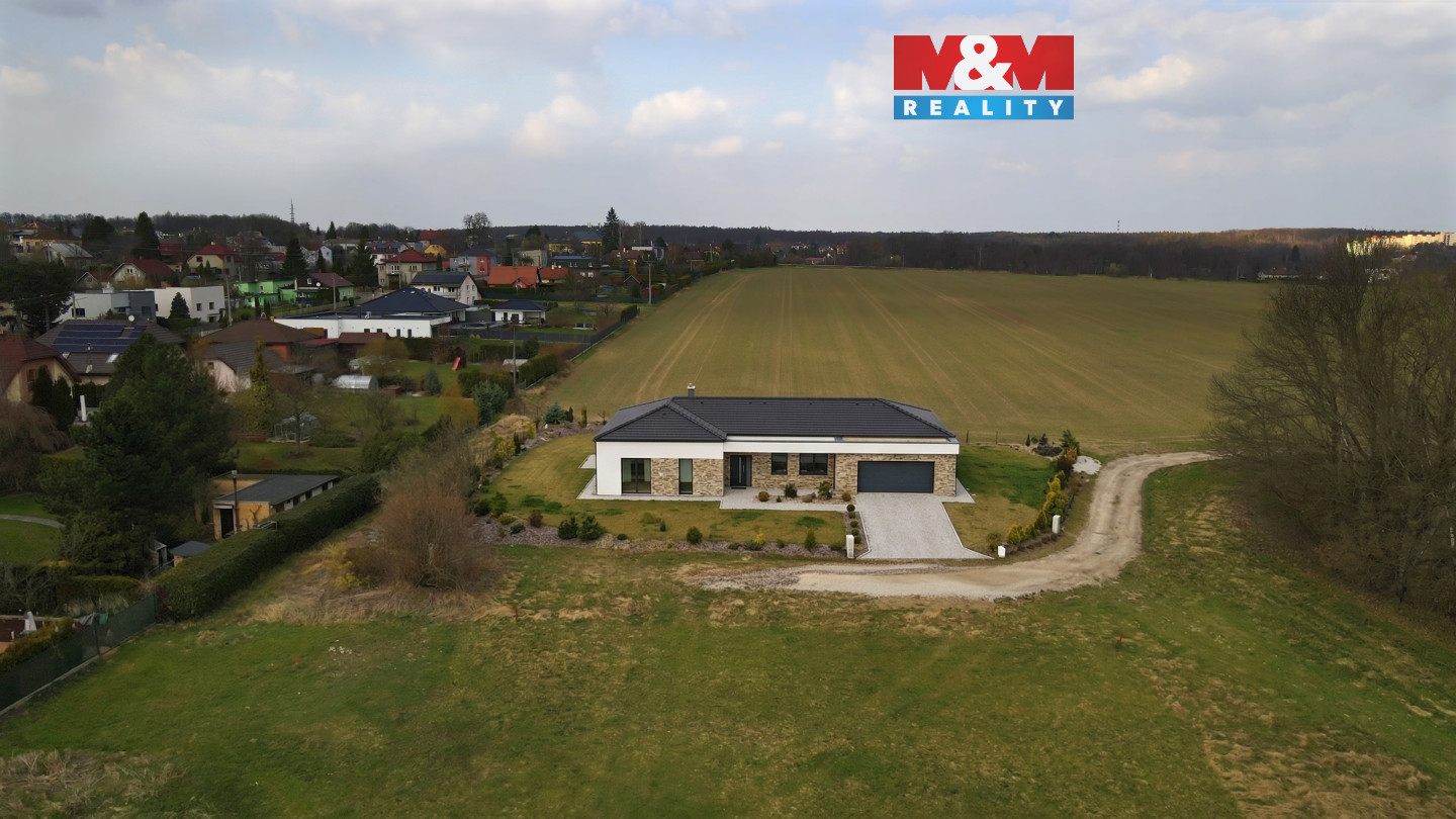 Vizualizace RD Senov.jpg