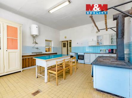 Prodej hotel, 386 m²