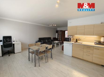 Pronájem bytu, 3+kk, 67 m²