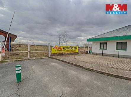 Pronájem pozemku pro komerční výstavbu, 9 400 m²