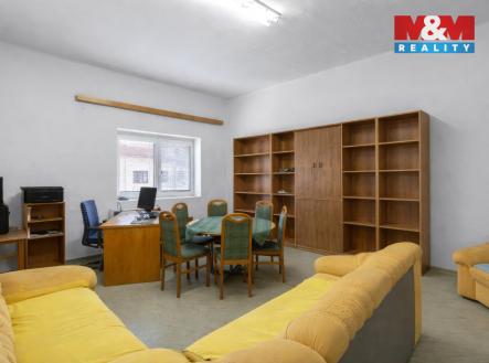 Prodej obchodní prostor, 250 m²