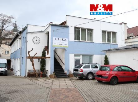 Pronájem obchodní prostory, 90 m²