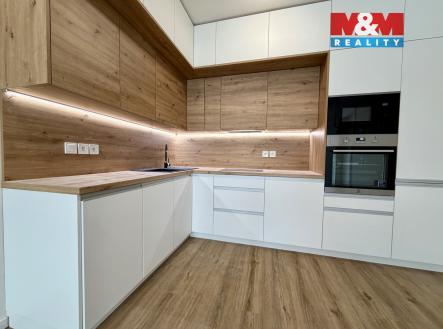 Pronájem bytu, 2+kk, 44 m²