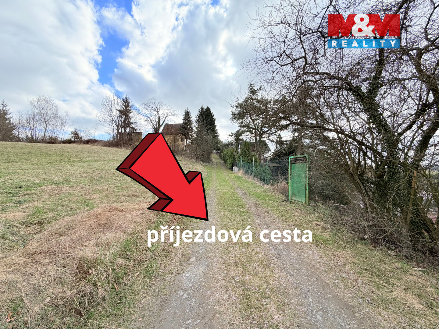 příjezdová cesta Kosov 2.jpg