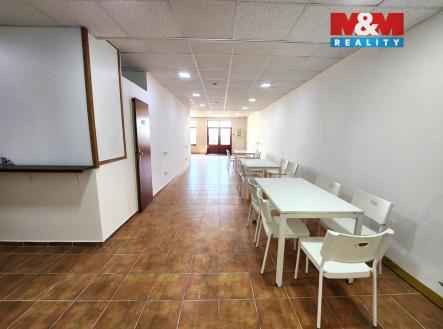 Prodej obchodní prostor, 120 m²