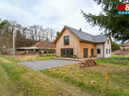 Prodej pozemku pro bydlení, 1 496 m²