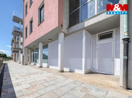 Pronájem obchodní prostor, 53 m²