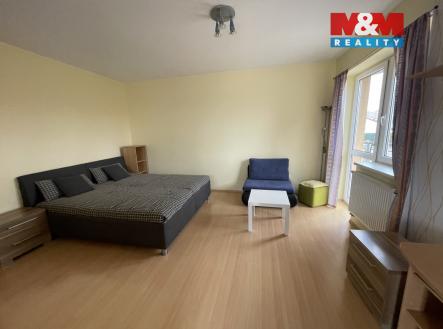 Pronájem bytu, 1+kk, 43 m²