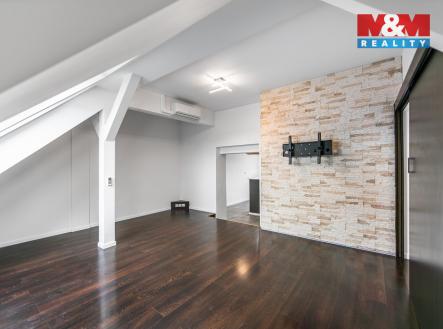 Prodej bytu, 2+1, 88 m²