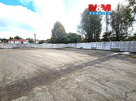 Pronájem pozemku pro komerční výstavbu, 700 m²