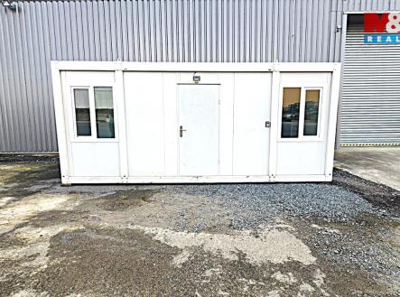 Pronájem pozemku pro komerční výstavbu, 700 m²